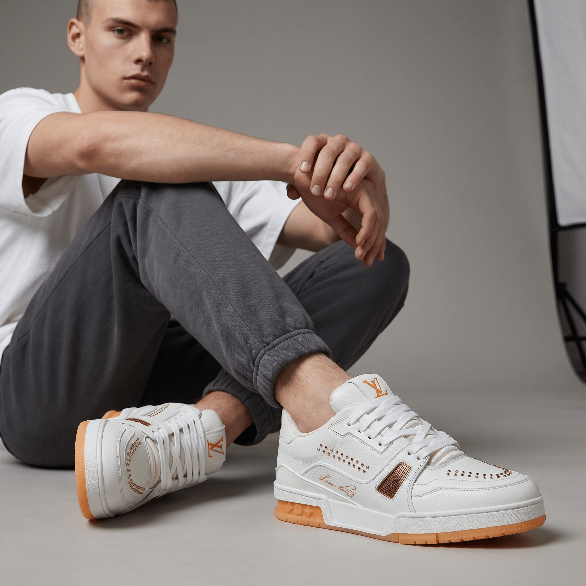 🤍🧡 Louis Vuitton Premium Court Sneakers 👟✨
