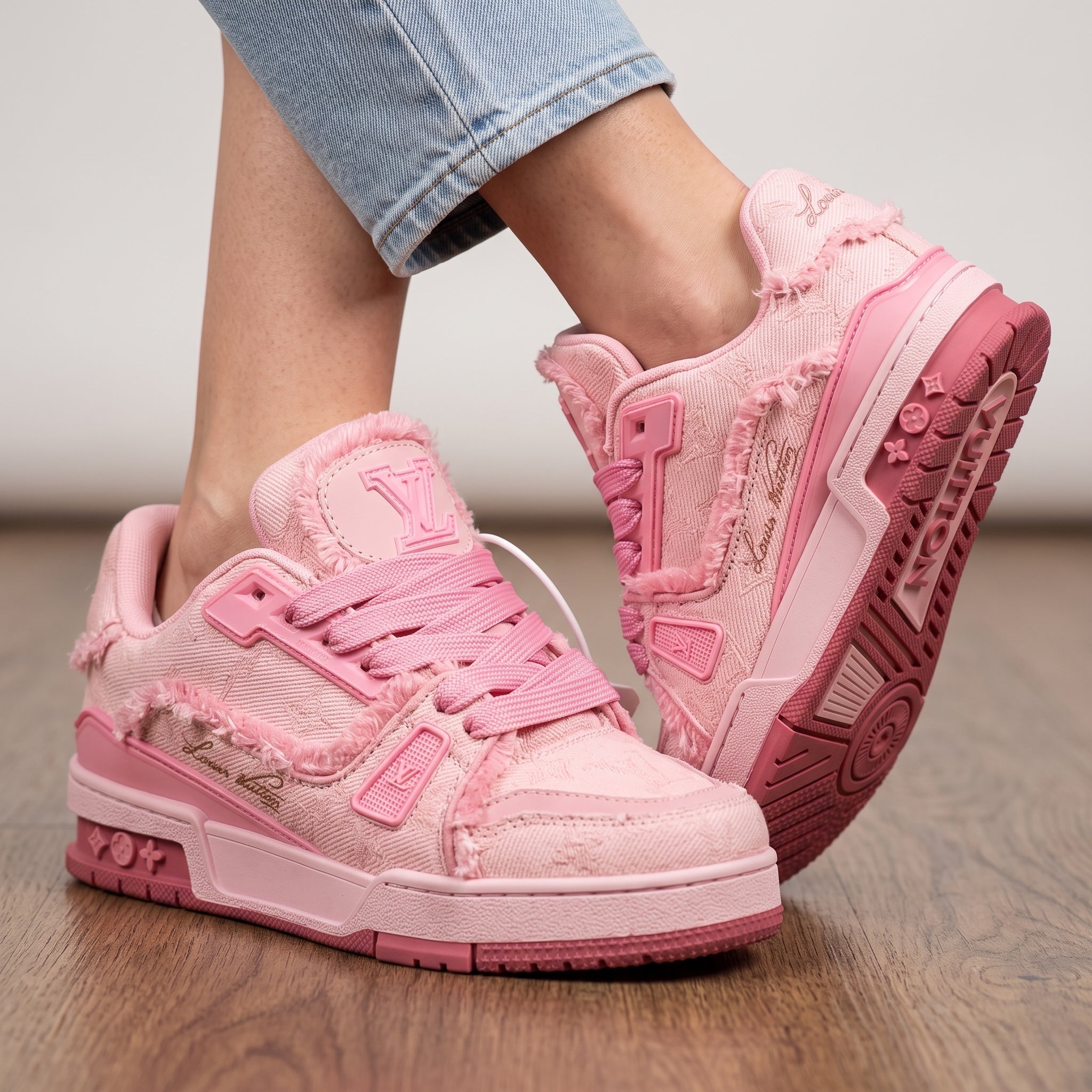 Louis Vuitton Trainer β Pink Frayed Sneaker ππ