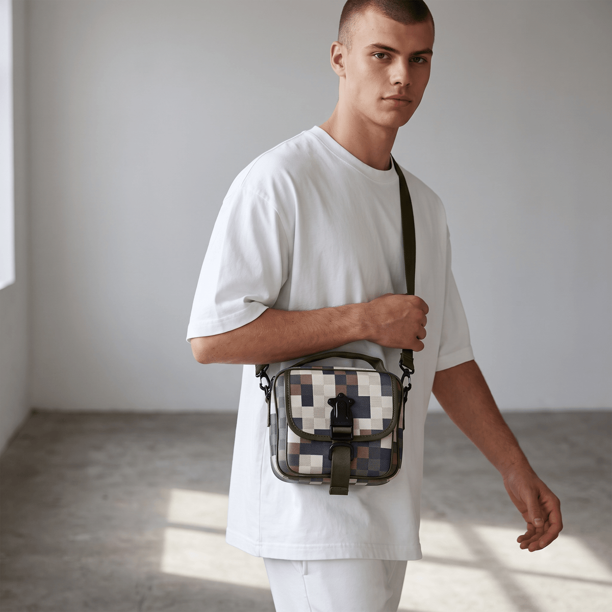 π© Louis Vuitton Utility Checkered Crossbody Bag β Olive Green