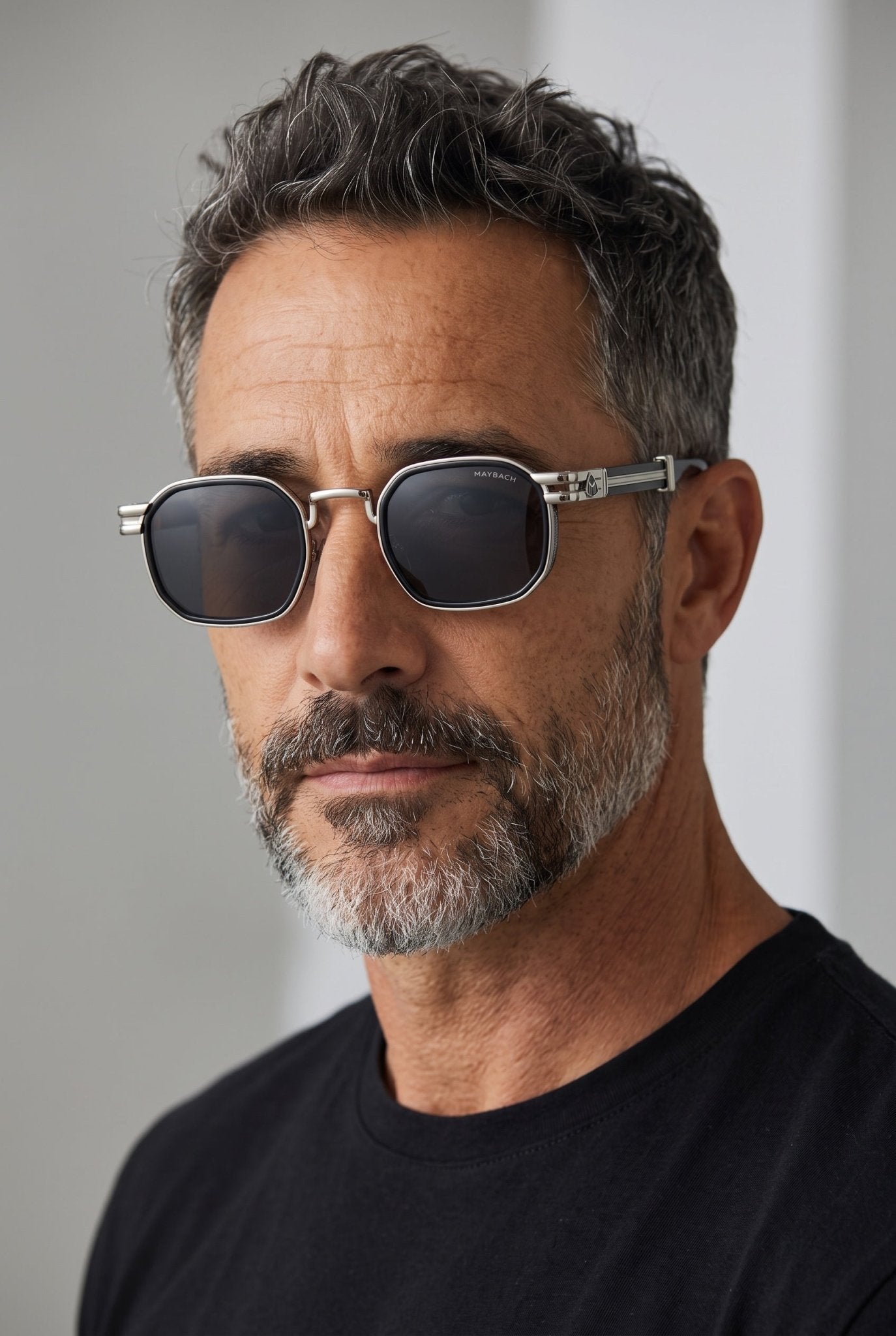 Maybach Round-Edge Sunglasses β Silver Black πΆοΈ