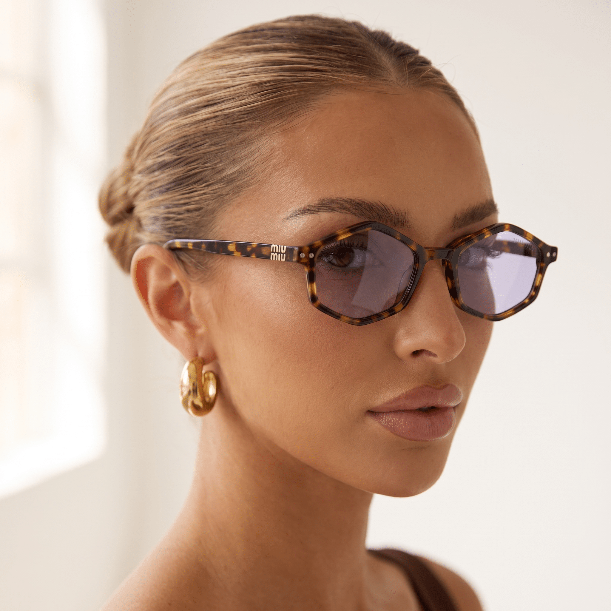 🕶️ Miu Miu Tortoiseshell Geometric Sunglasses | Trendy Luxury Eyewear ✨