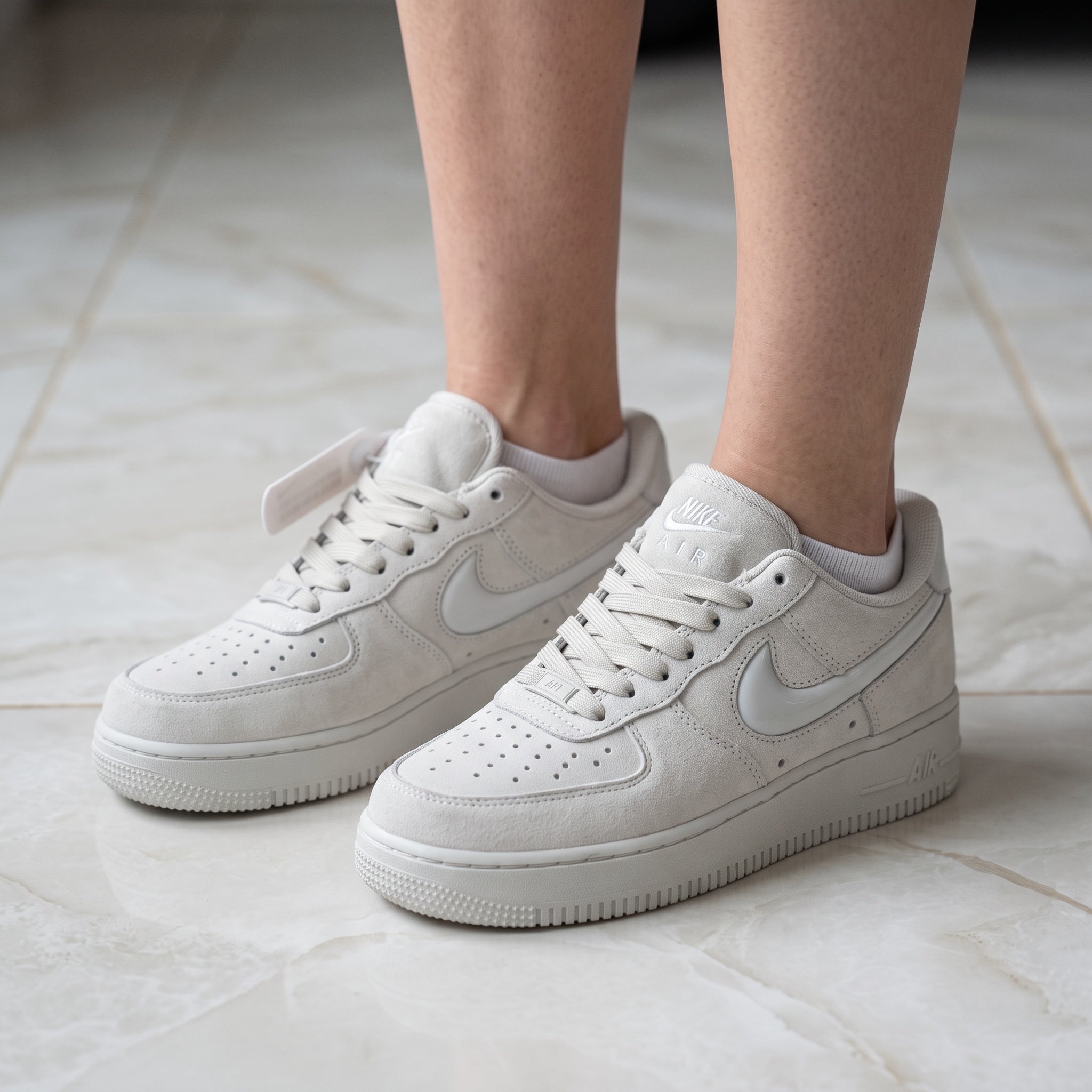 Nike Air Force 1 β Light Bone Sneakers β Clean White π