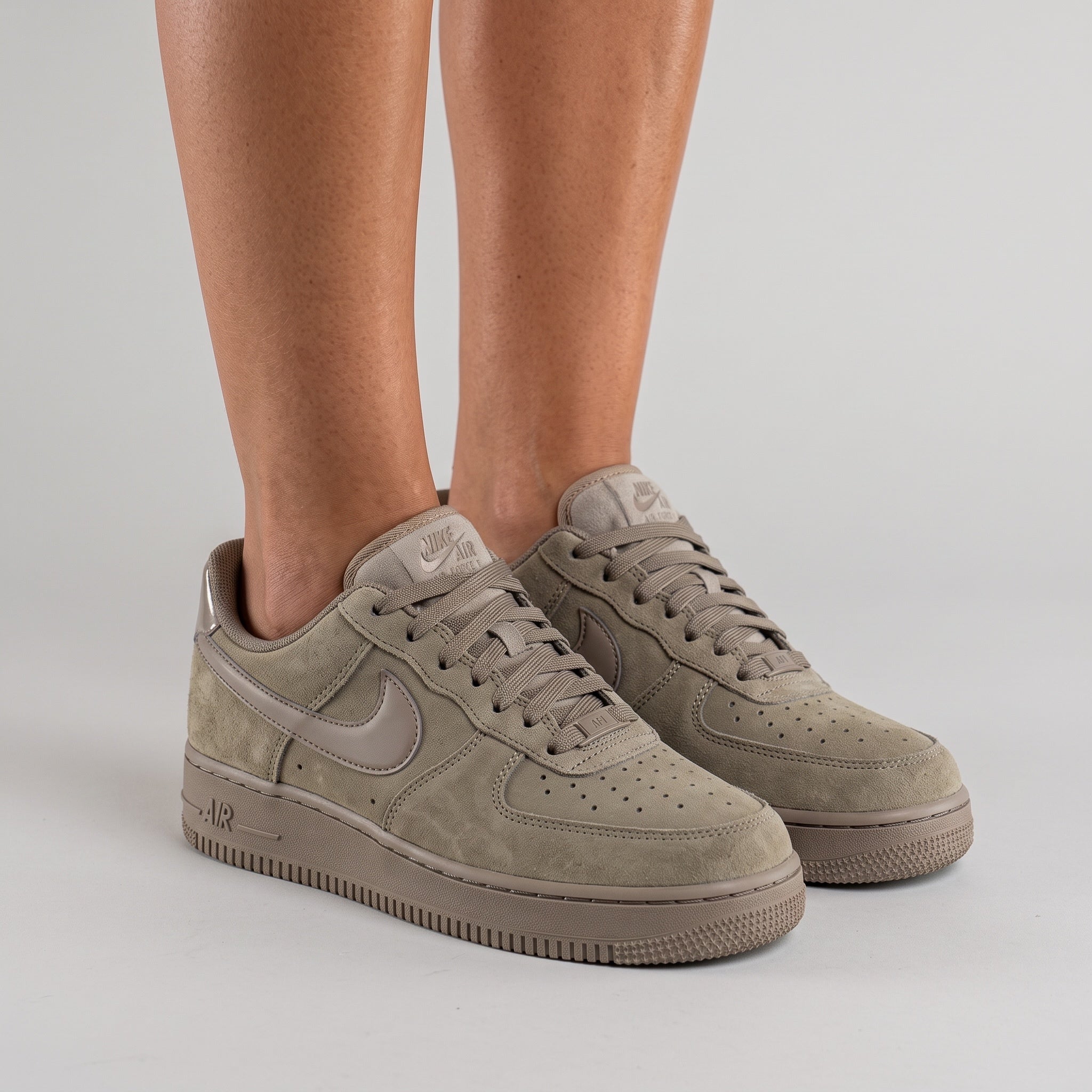 Nike Air Force 1 β Taupe Suede Classic ππ€