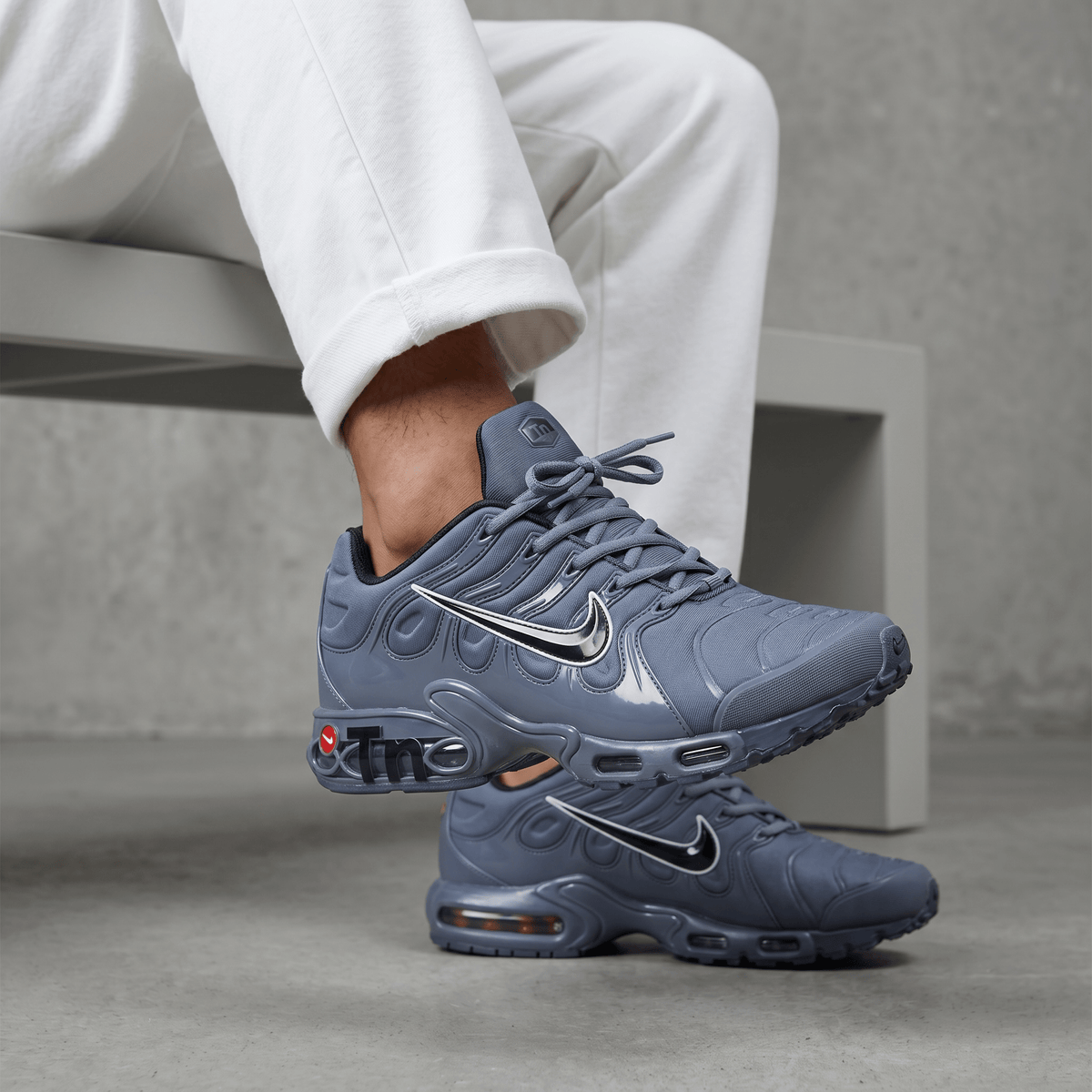 👟 Nike Air Max Plus TN – Cool Grey