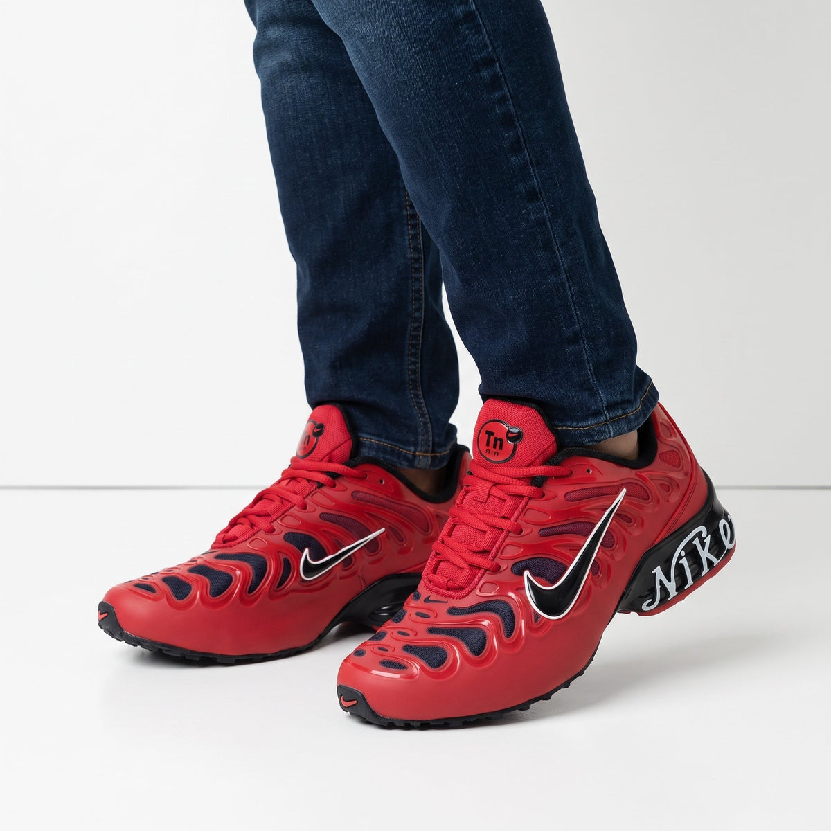 Nike Tuned Air TN Trainers β Red