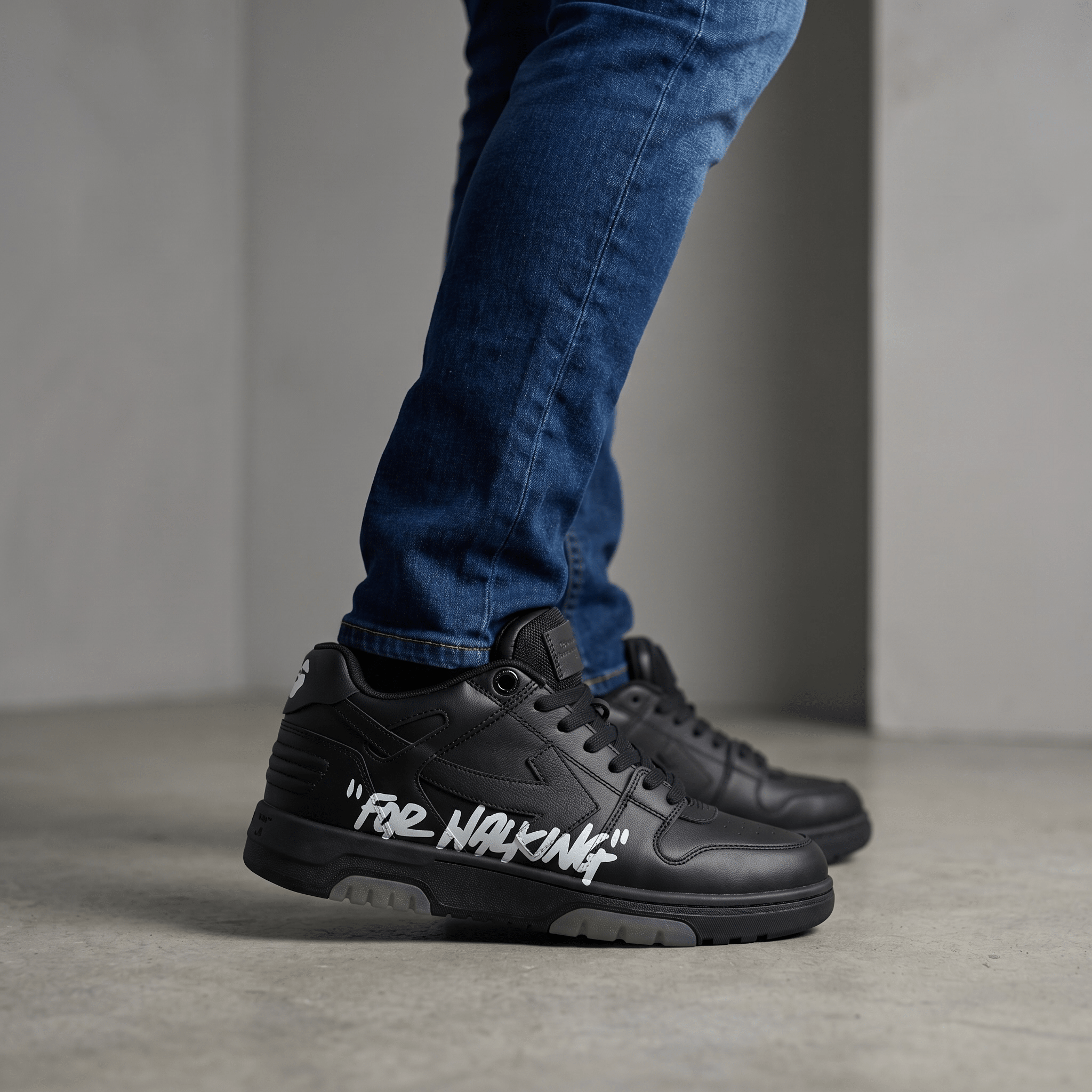 Off-White™ “For Walking” Low-Top Sneakers 🖤