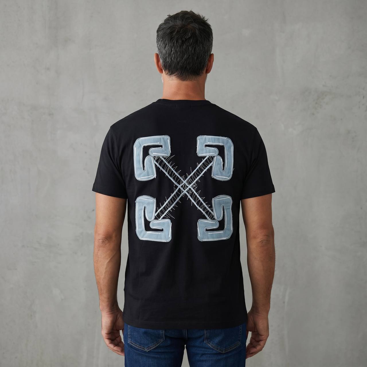Off-White Signature Arrow Logo T-Shirt β Classic Black π€β¨