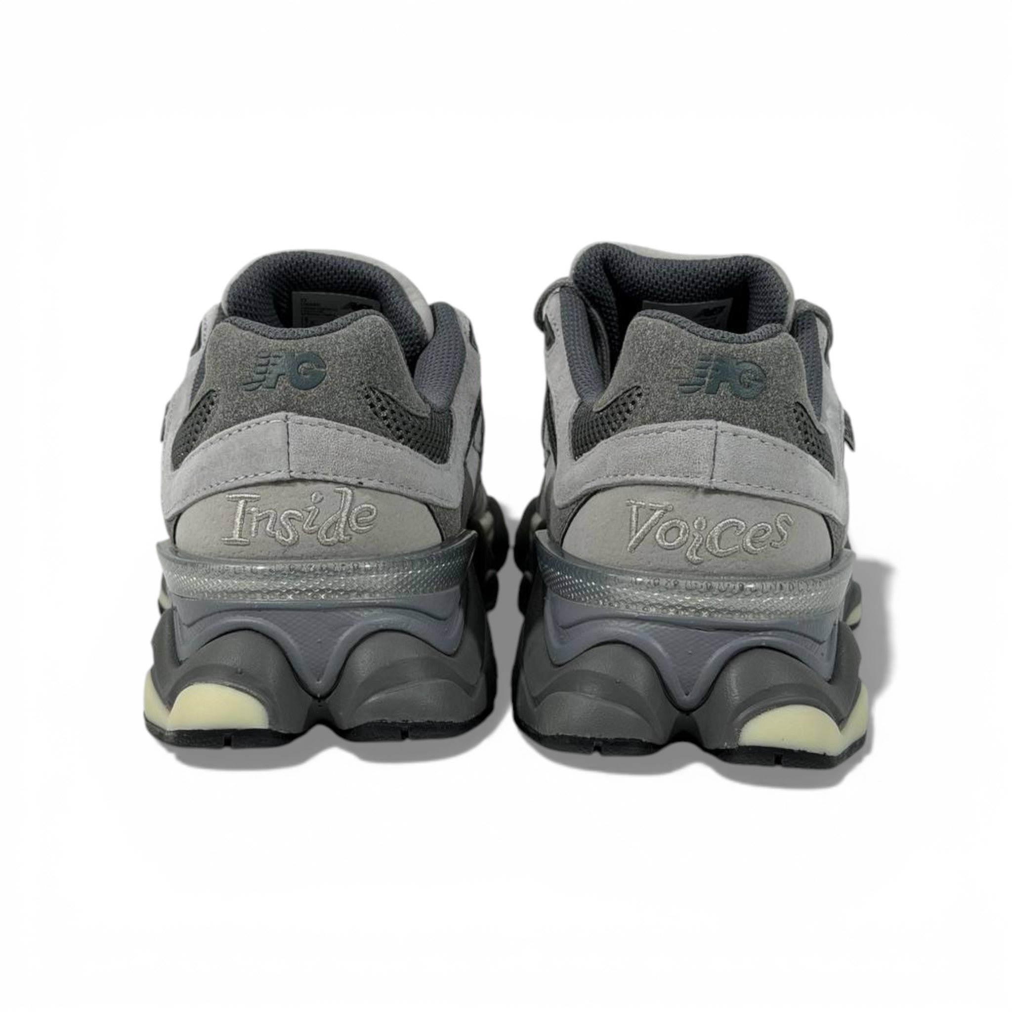 New Balance 9060 Grey Sneakers – Modern Comfort & Iconic Design 👟✨