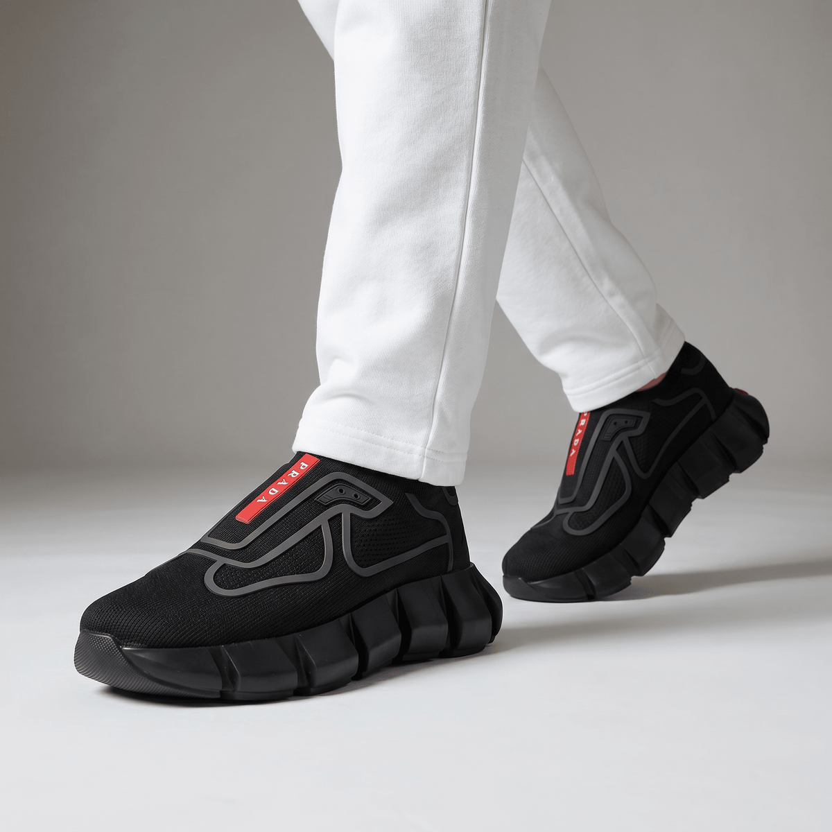 π€β€οΈ Prada Cloudbust Thunder Black Sneakers πβ‘