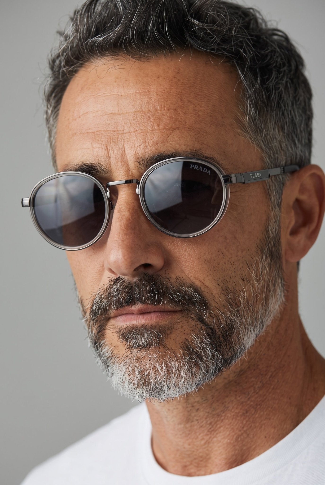 Prada Round Sunglasses β Gunmetal Grey Frames πΆοΈ