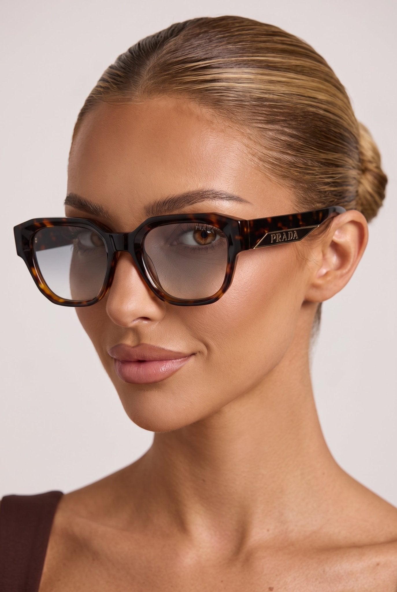 Prada Sunglasses β Tortoiseshell Cat-Eye πΆοΈ