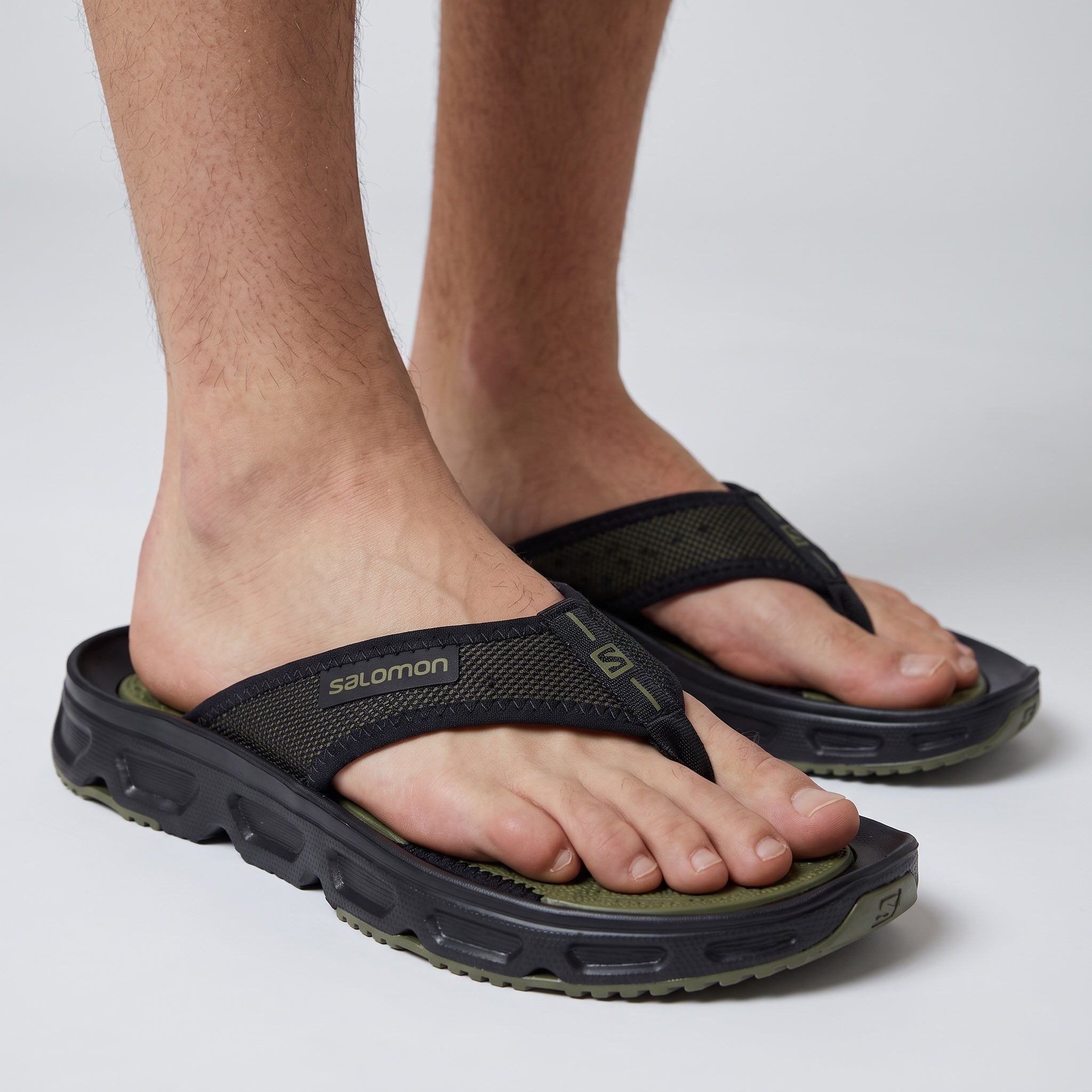 Salomon Sandals β Olive Black Flip Flops π’π€