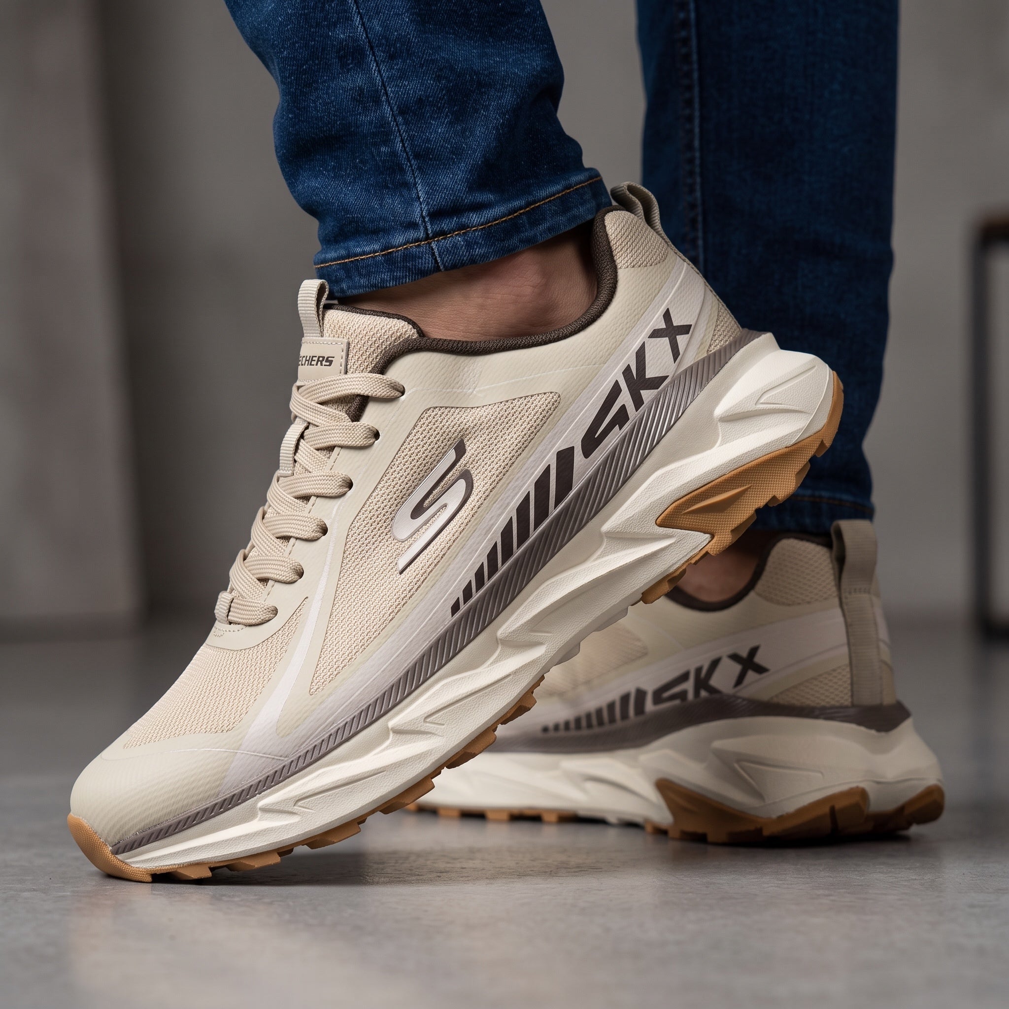 Skechers Chunky Runner β Sand Beige Athletic Sneaker π