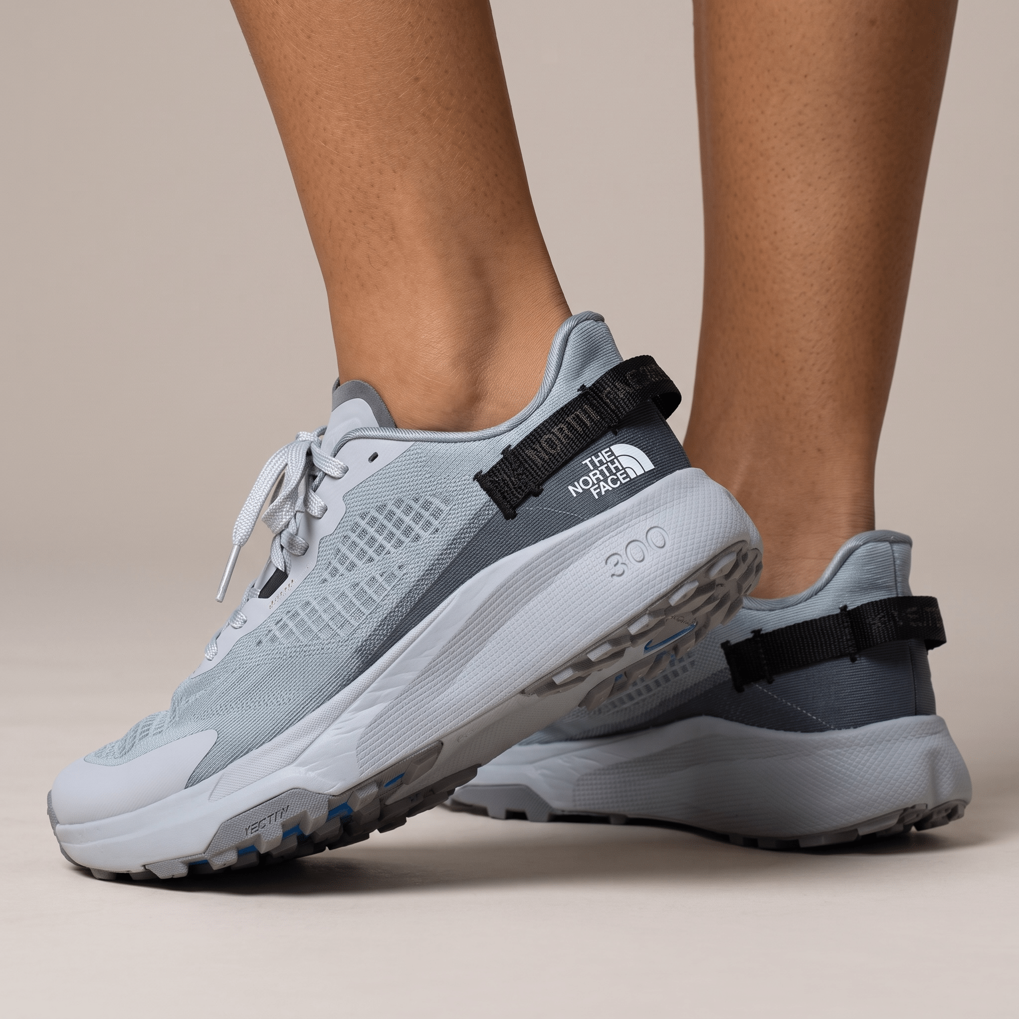 🤍 The North Face VECTIV 300 – Glacier Grey Trail Running Shoes