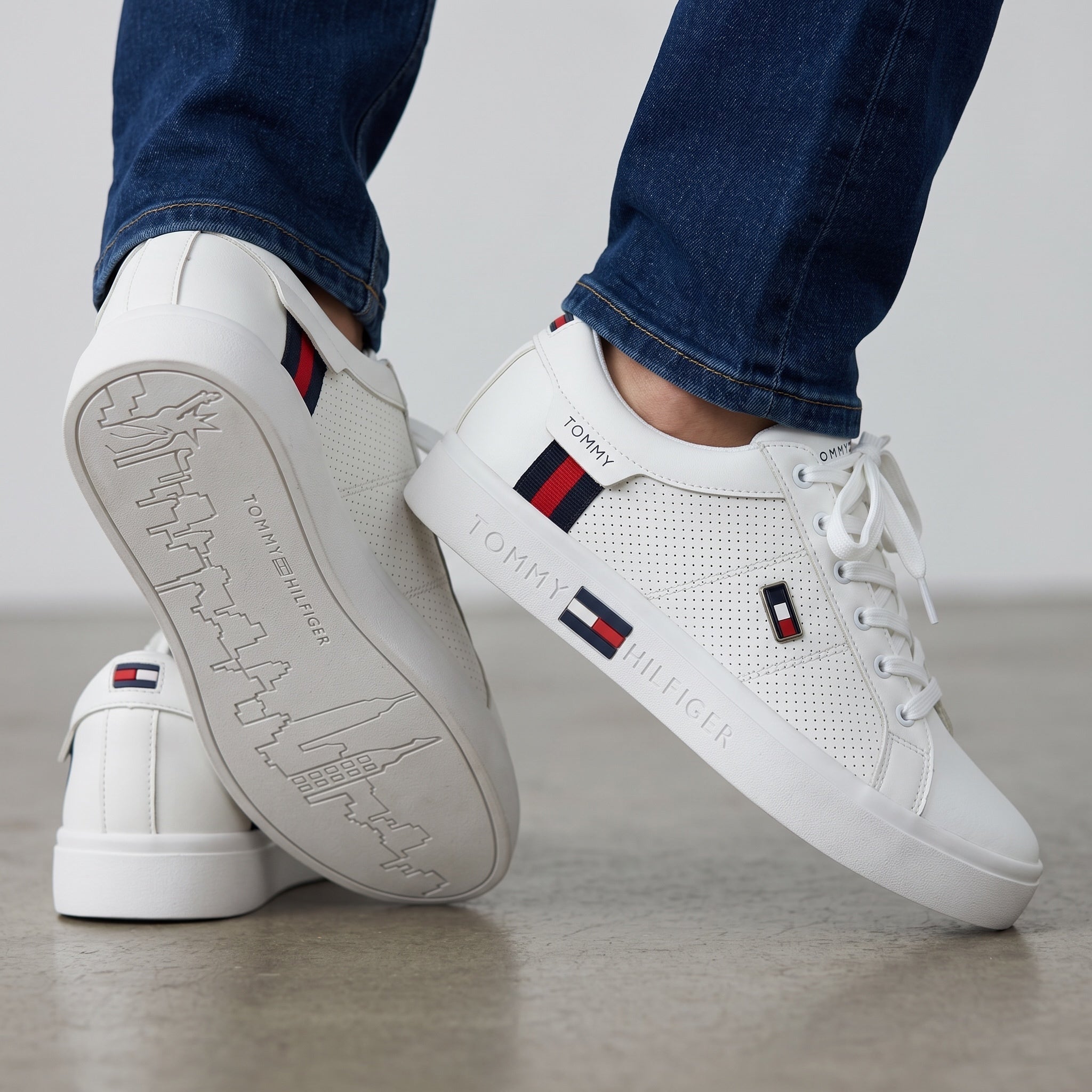 Tommy Hilfiger Court Sneaker β White π
