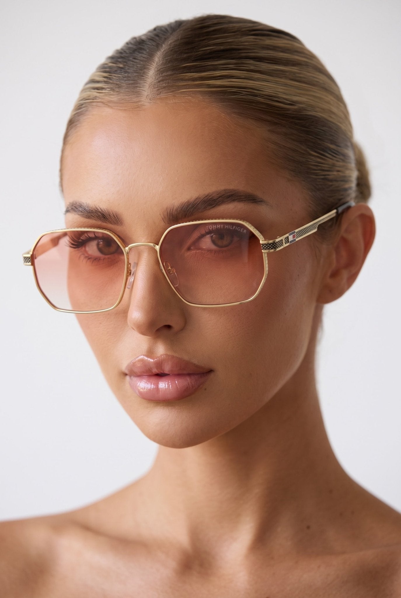 Tommy Hilfiger Sunglasses β Gold Pink β¨πΆοΈ