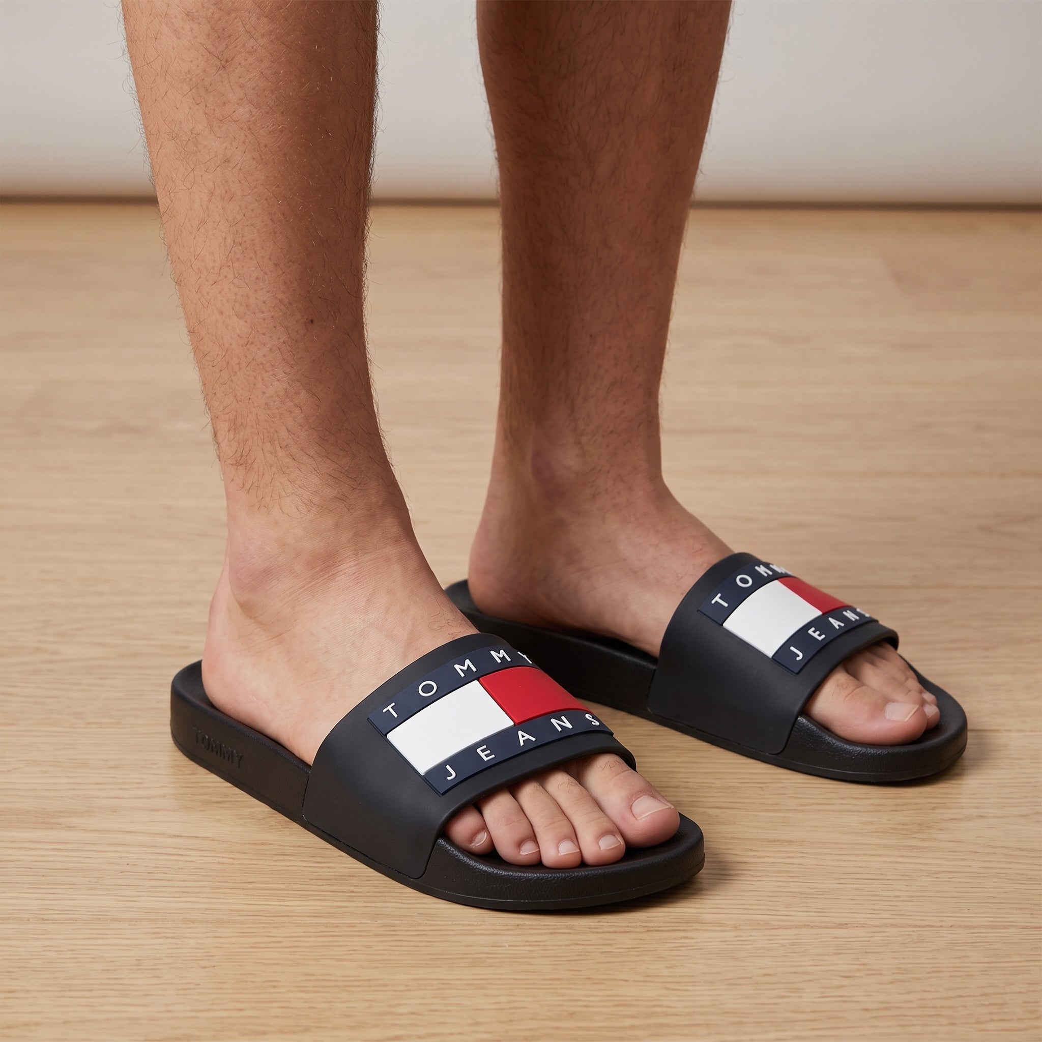 Tommy Jeans Slide β Navy Flag Logo π©΅π©΄
