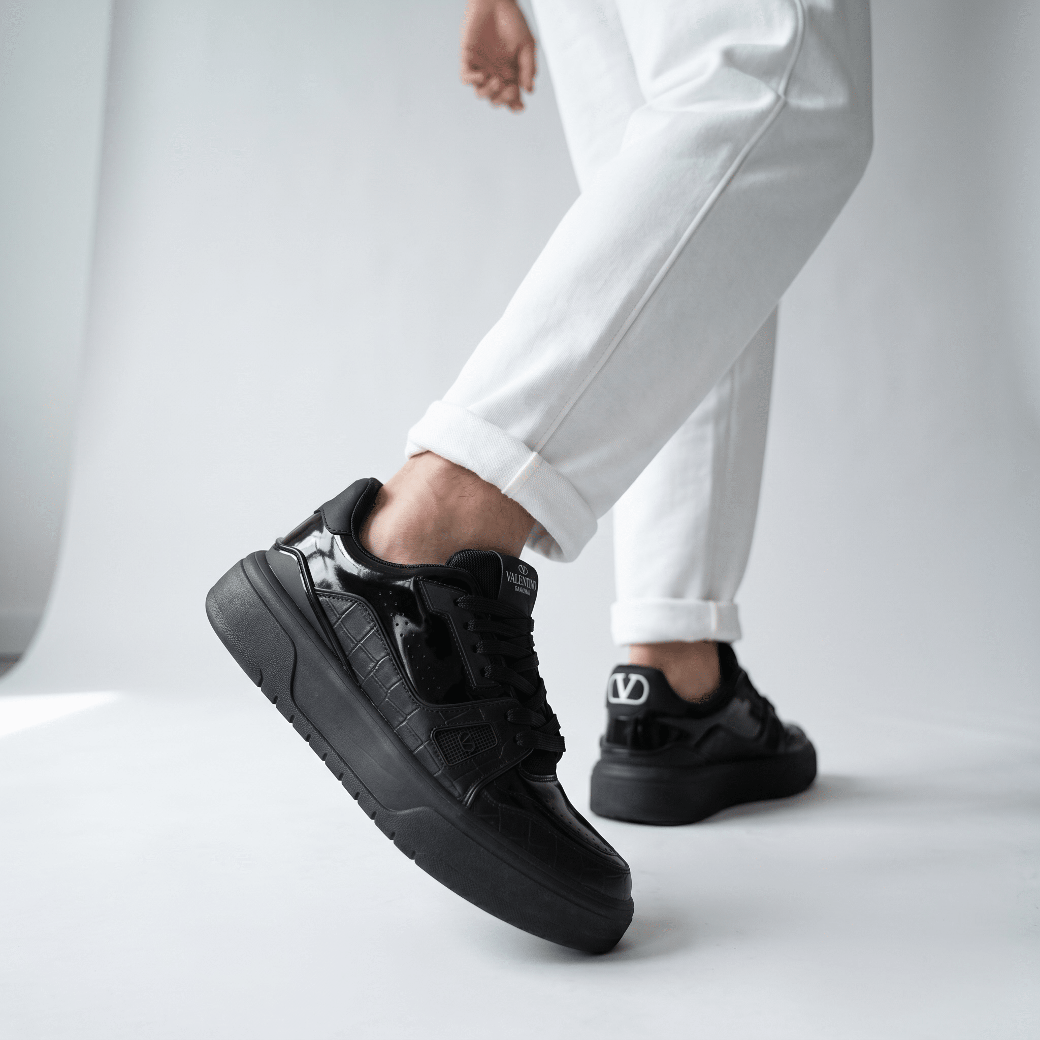 π€ Valentino Garavani All-Black Platform Sneakers ππ₯