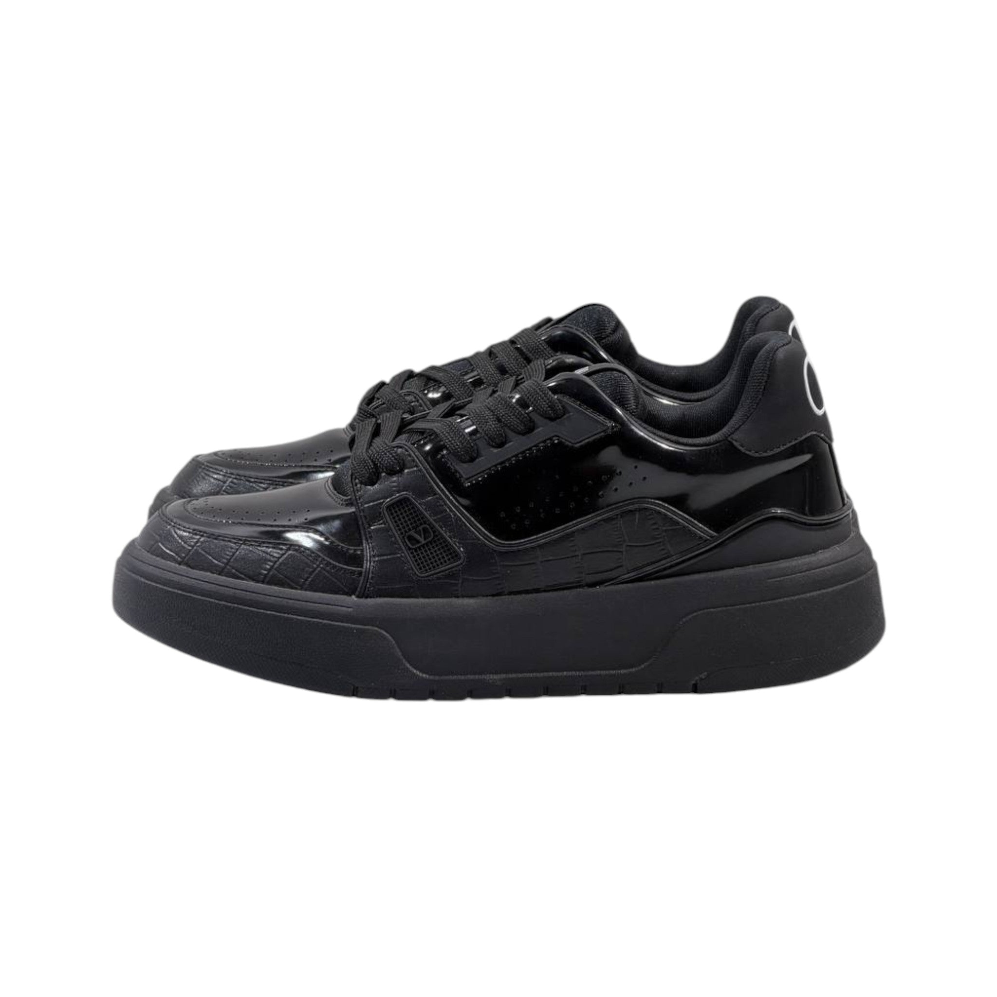 π€ Valentino Garavani All-Black Platform Sneakers ππ₯