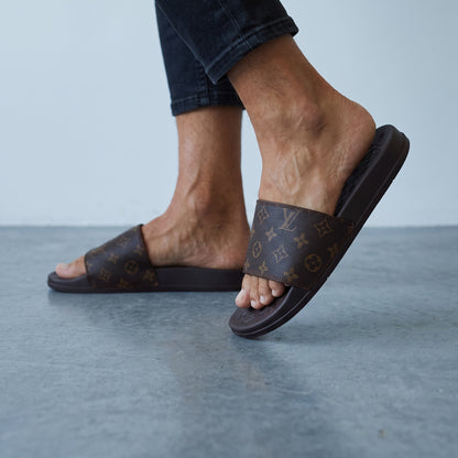 Louis Vuitton Slides – Brown Monogram 🟤👣