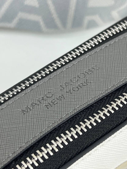 Marc Jacobs The Snapshot Crossbody Bag (12x19)