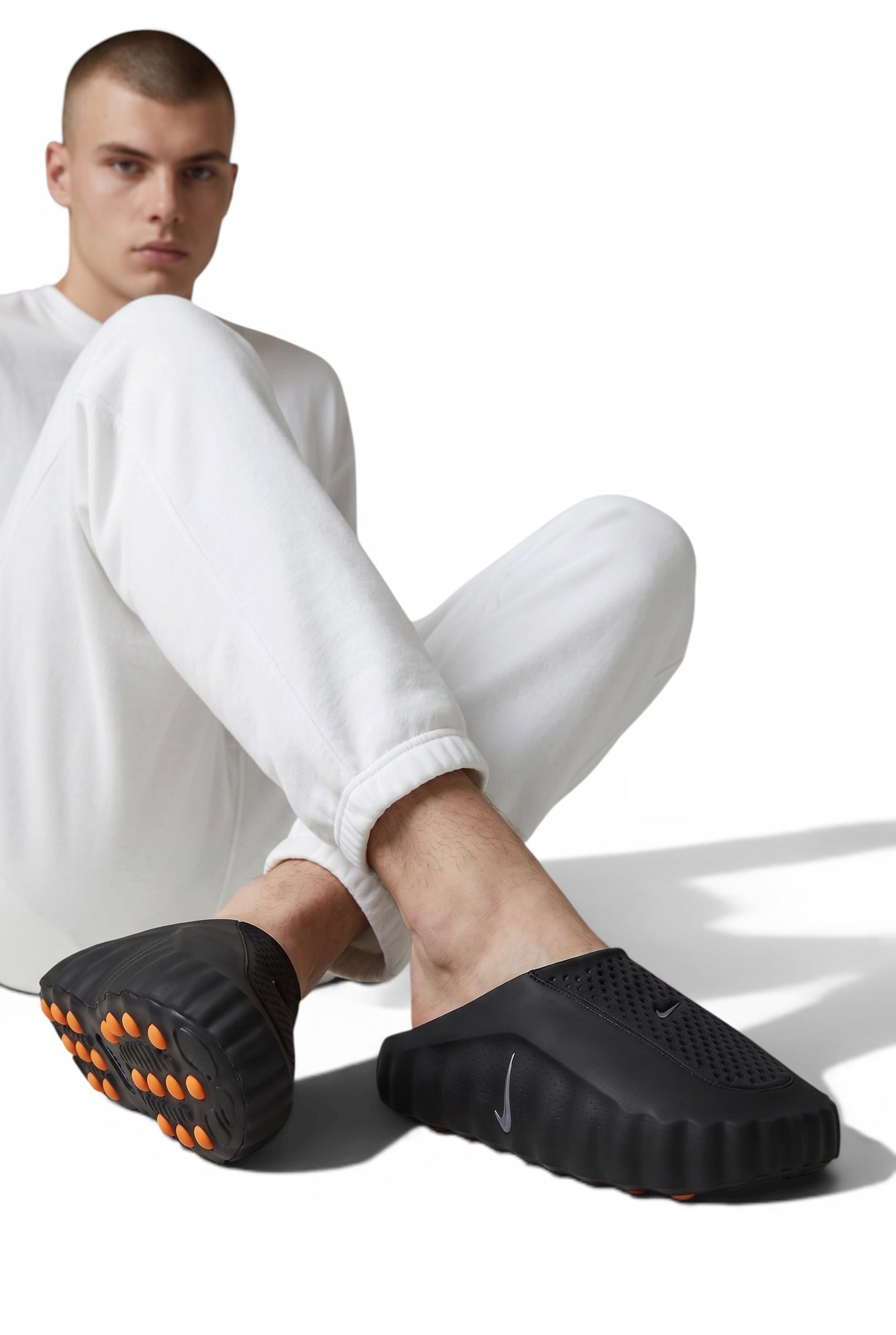 Nike Mind 001 Slides – Futuristic Black Comfort Sandals ⚡🖤 | Lightweight Slip-On Streetwear Slides