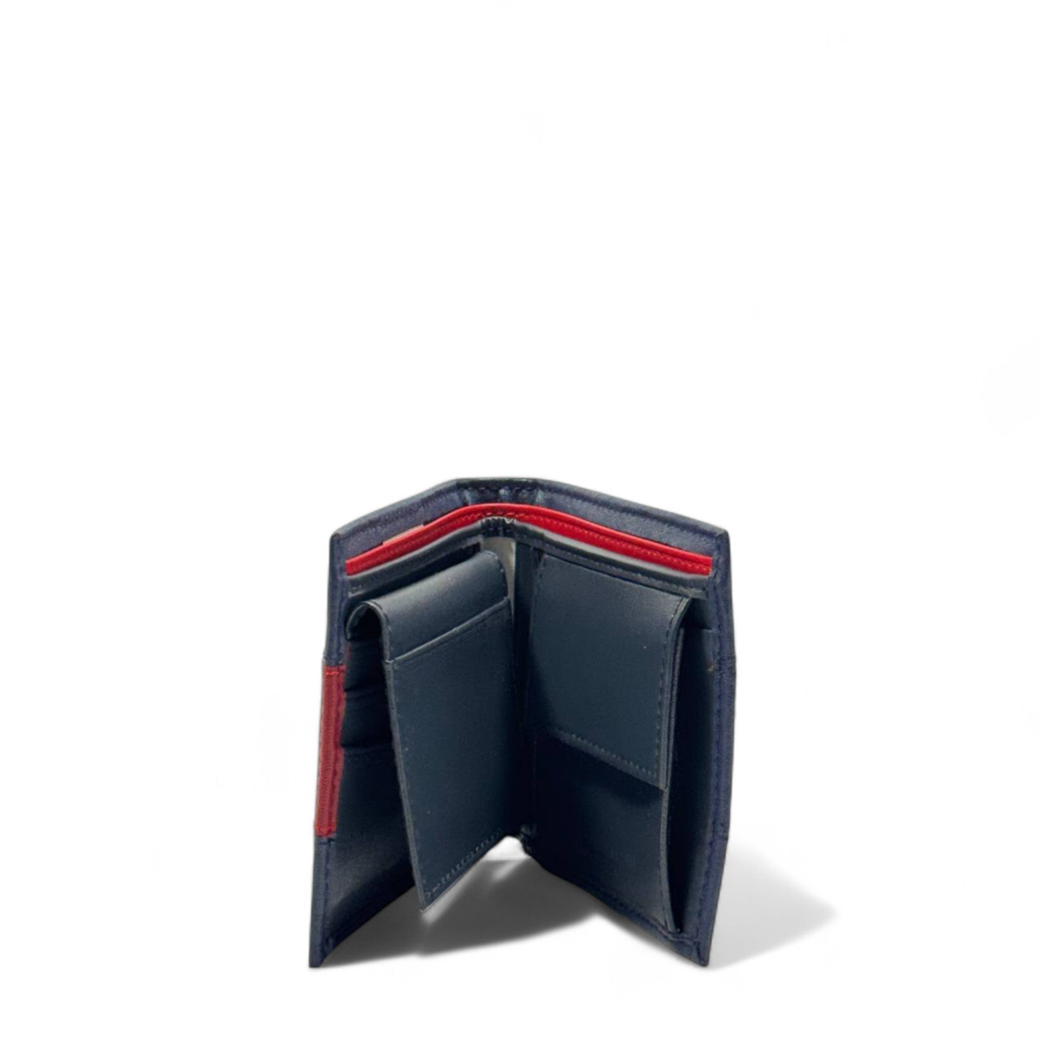 Tommy Hilfiger Colorblock Flag Wallet – Signature Edition 🇺🇸🟥🧢