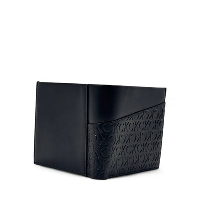 Calvin Klein Diagonal Monogram Wallet – Black Embossed Edition 🖤🧠