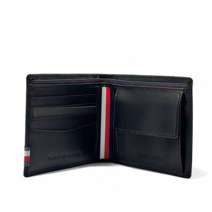 Tommy Hilfiger Black Wallet – Signature Patch Edition 🖤🧵🇺🇸