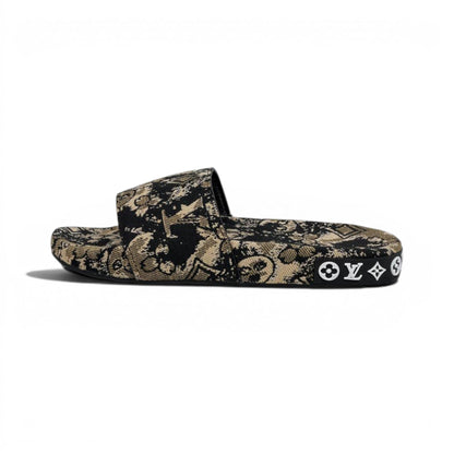 Louis Vuitton Monogram Inspired Slide Sandals – Luxury Designer Comfort Slippers ✨🖤
