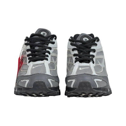 ⚡🩶 Nike Shox R4 Silver Grey Retro Running Sneakers – Y2K Streetwear Cushion Shoes 👟🔥