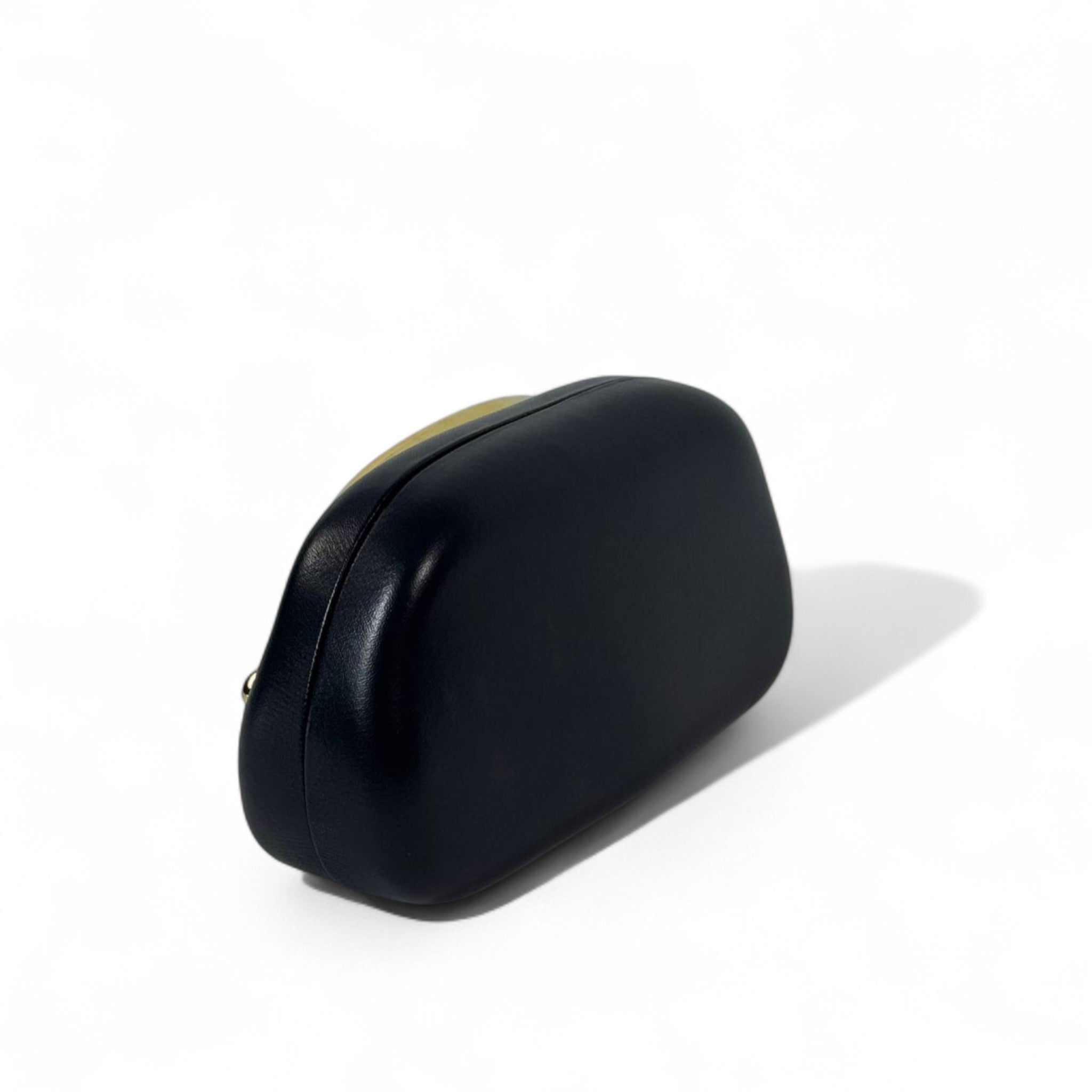 ZARA Sculptural Clutch Bag – Black with Oversized Gold Oval Hardware 🖤✨