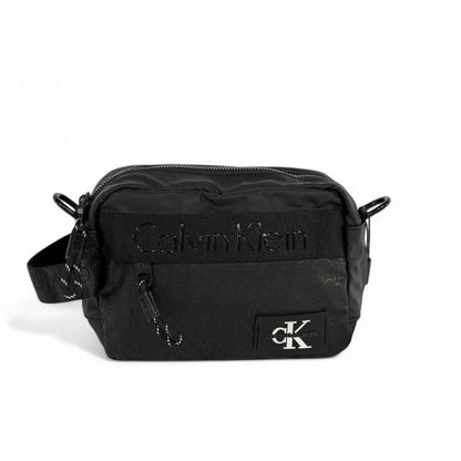 🖤 Calvin Klein All-Black Monogram Crossbody Bag – Minimalist Unisex Style