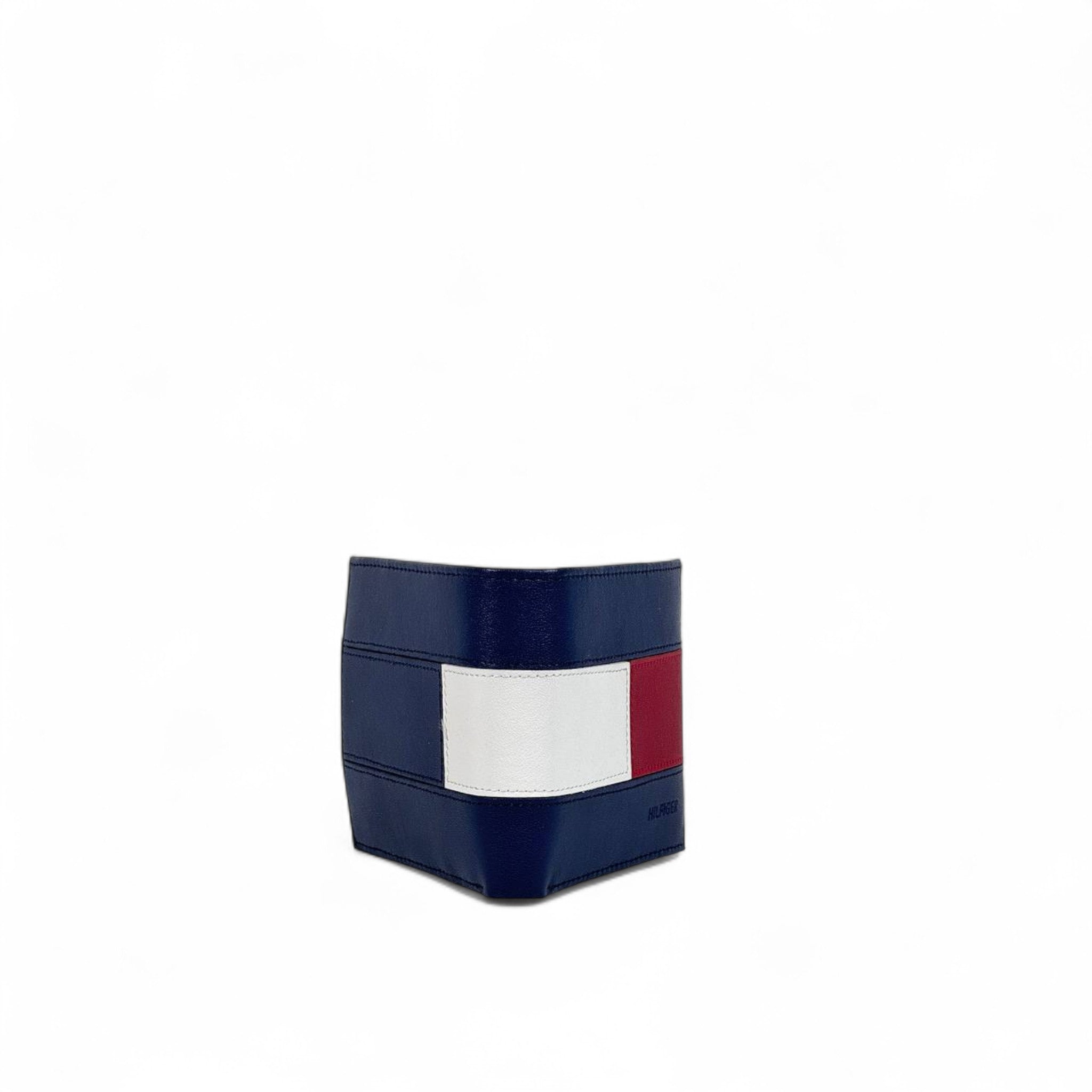 Tommy Hilfiger Men’s Leather Wallet – Red, White & Blue Flag Design 🟥⬜🟦 | Multi-Compartment & Coin Pocket