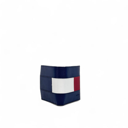 Tommy Hilfiger Men’s Leather Wallet – Red, White & Blue Flag Design 🟥⬜🟦 | Multi-Compartment & Coin Pocket