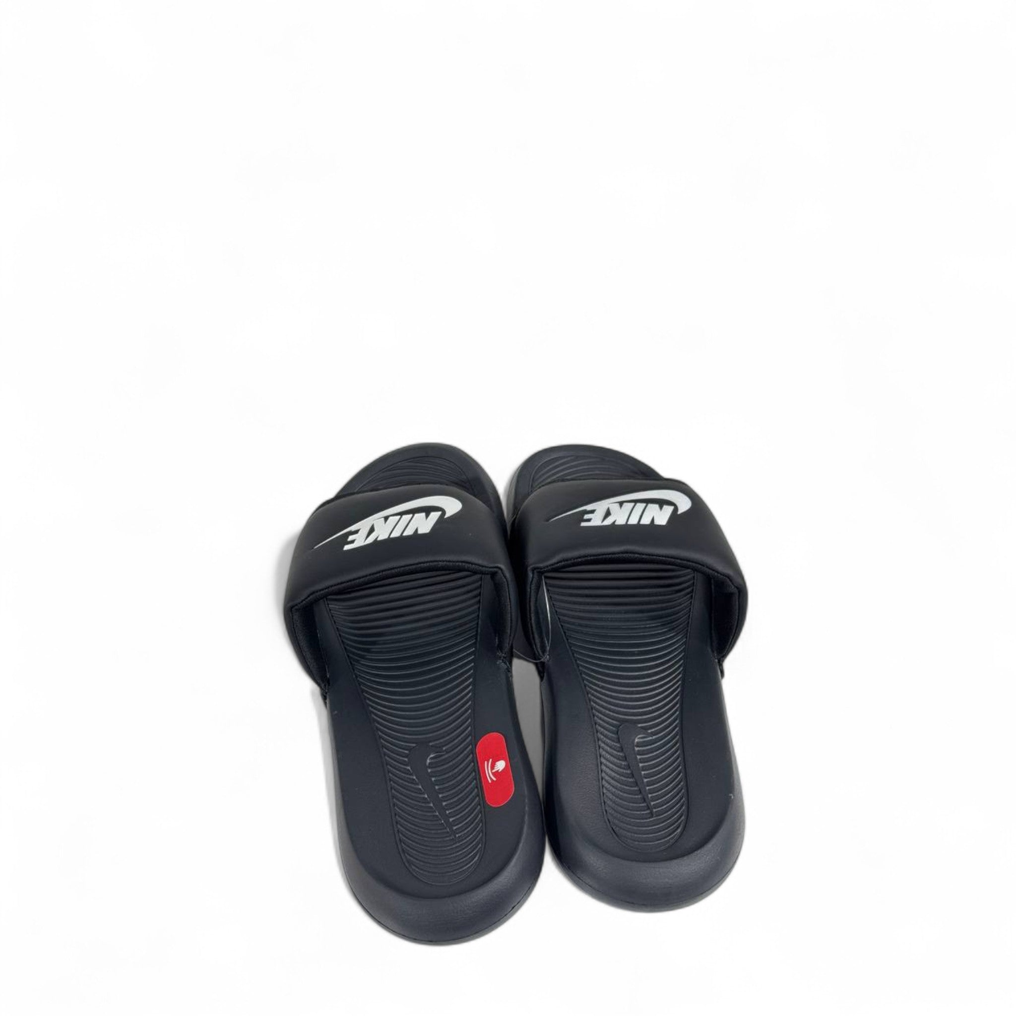 ⚫⚪ Nike Black Slides with White Swoosh – Classic Everyday Slippers ✔️
