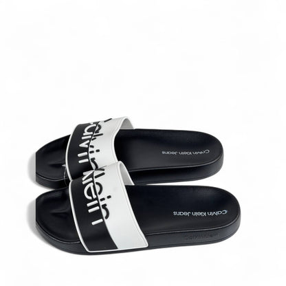 ⚫⚪ Calvin Klein Contrast Slides – Black & White Oversized Logo Slippers ✔️