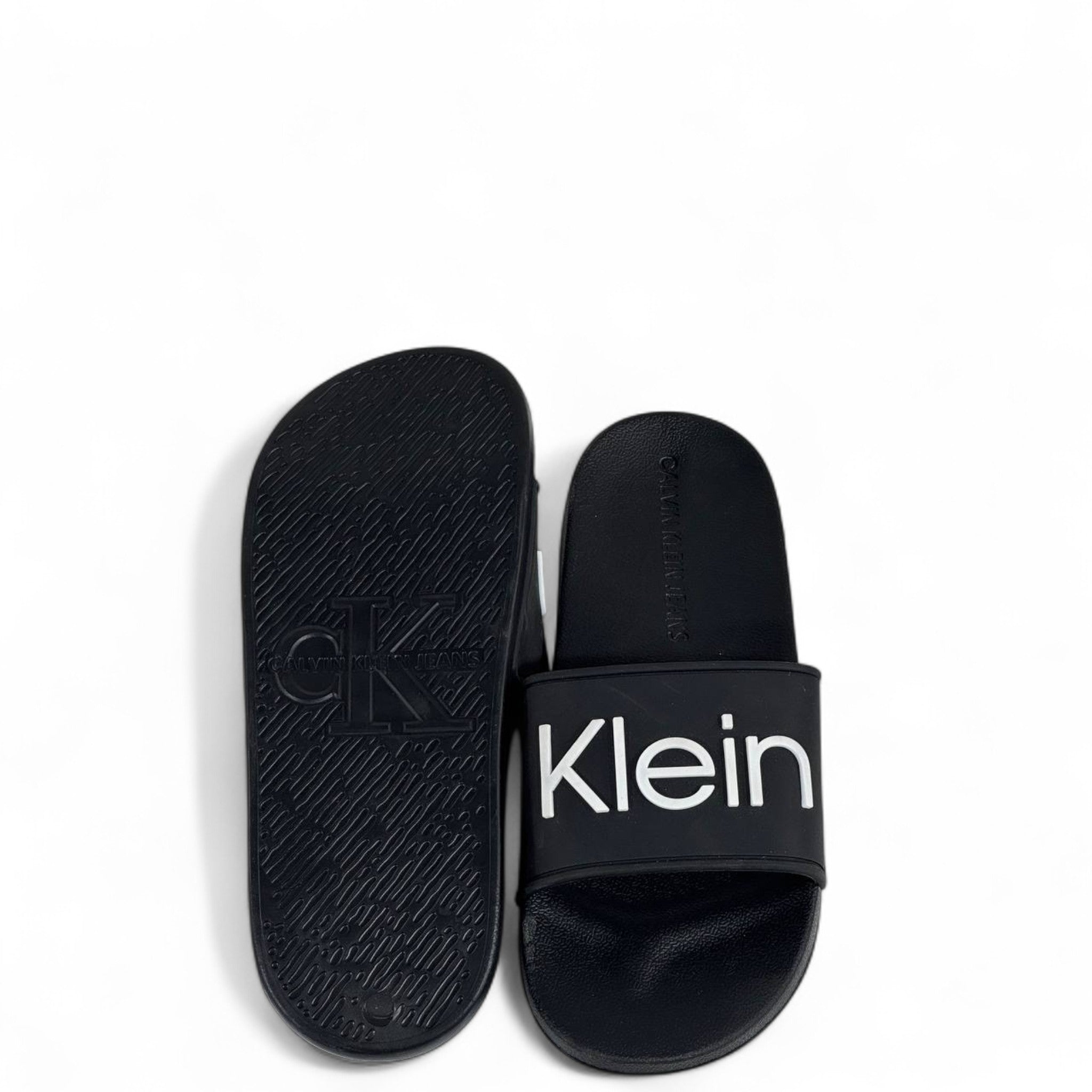 ⚫ Calvin Klein Black Slides – Oversized White Logo Slippers 🤍