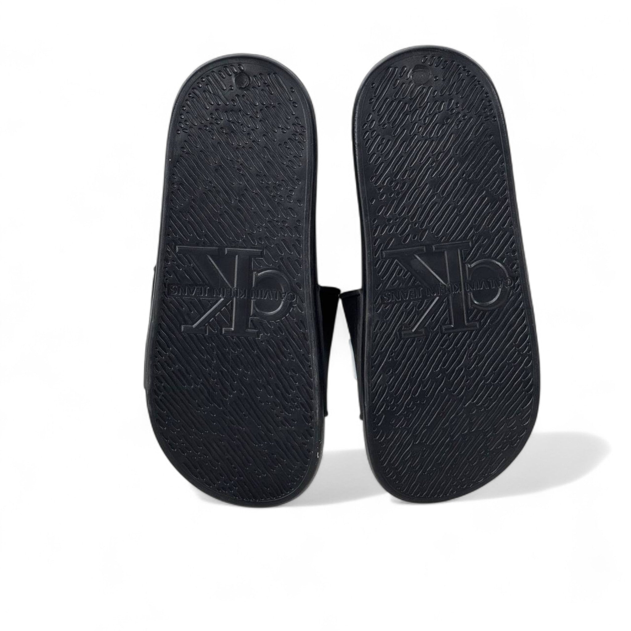 ⚫ Calvin Klein Black Slides – Oversized White Logo Slippers 🤍