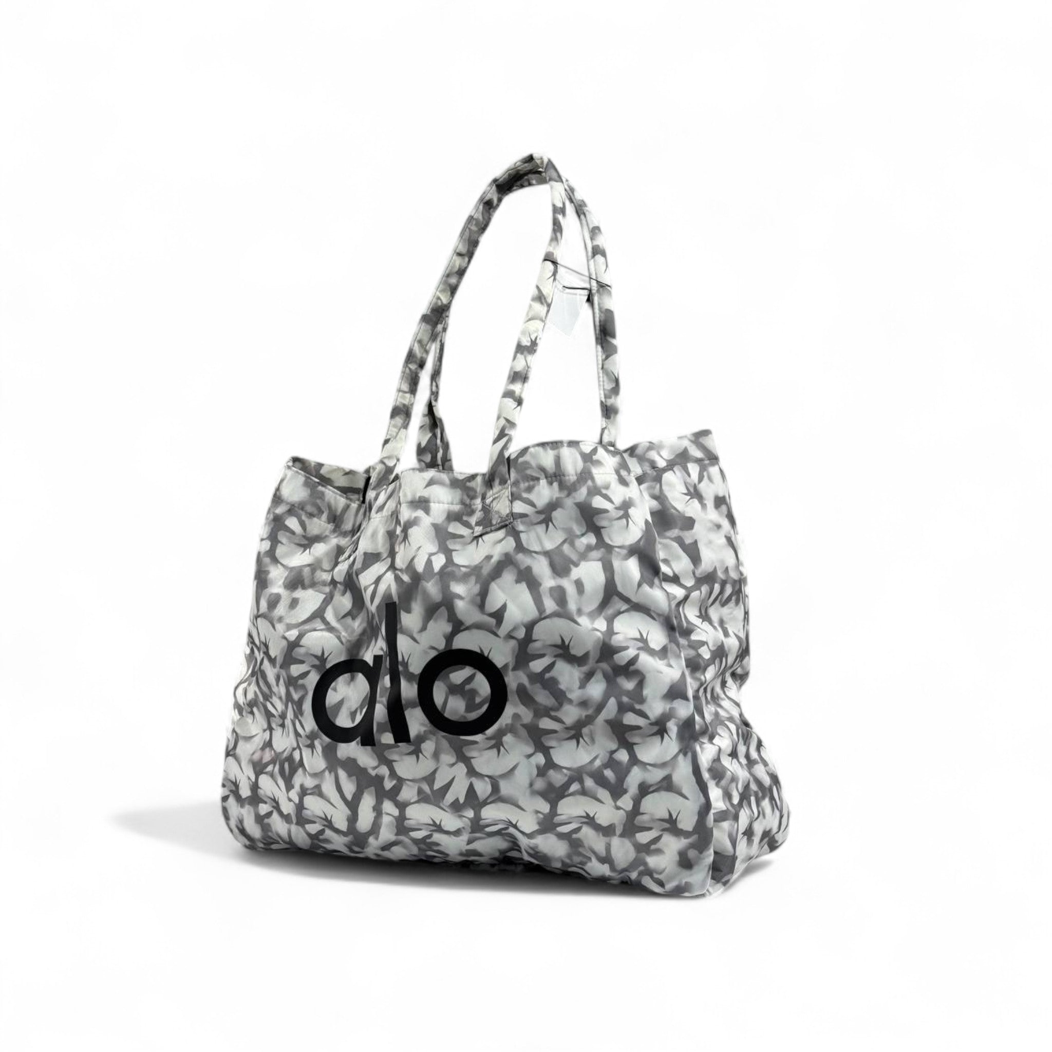 Alo Yoga Printed Tote Bag – Stylish Gym & Lifestyle Carryall
