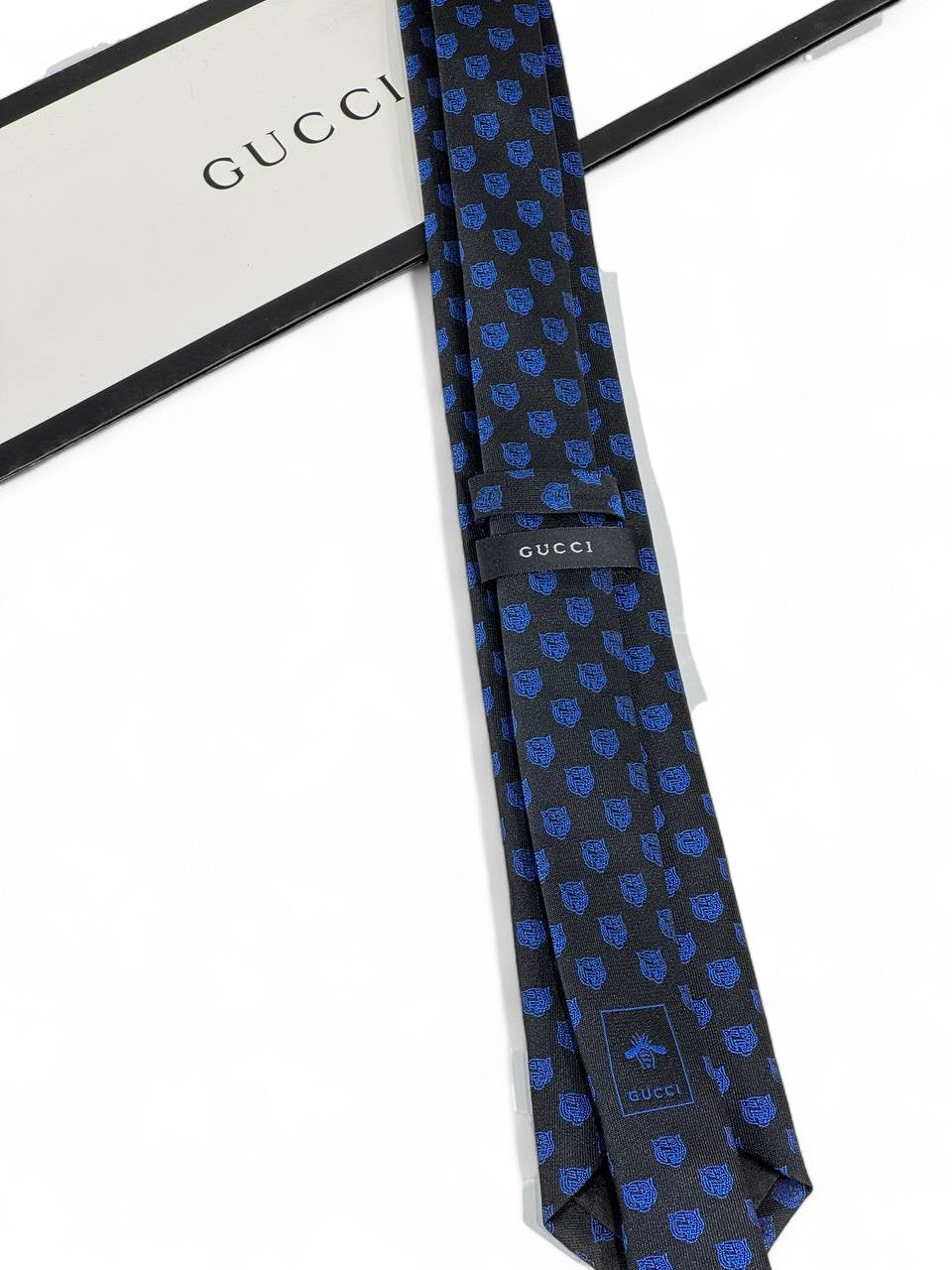 🔵 Gucci Luxury Silk Tie – Navy with Blue Motif Pattern 👔✨ | Designer Men’s Necktie