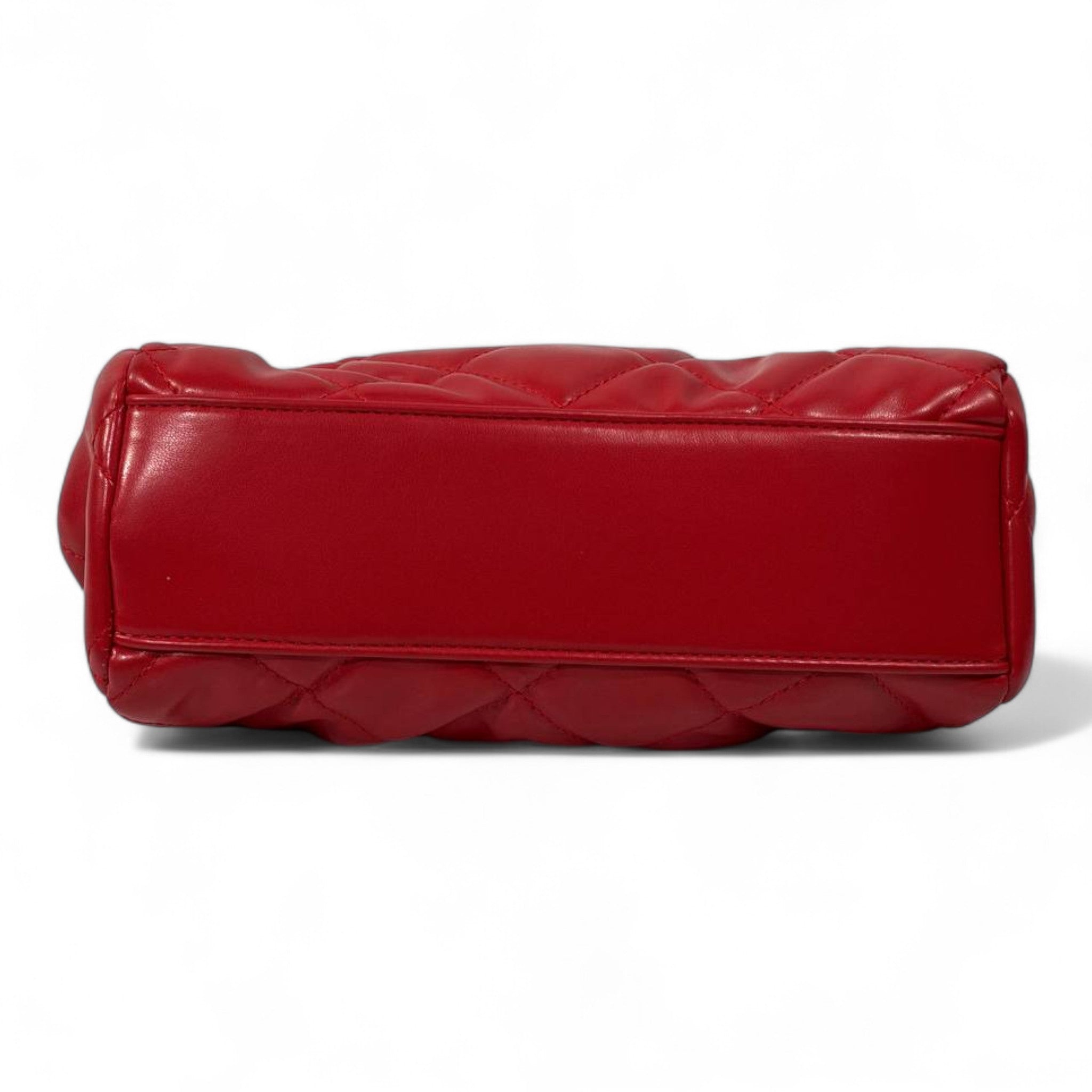 Chanel Red Quilted Clutch – Soft Pillow Leather with Vintage Frame 🔥✨