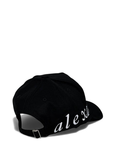 AMI Paris Black Script Logo Cap – Elegant French Street Style 🖤🤍🧢