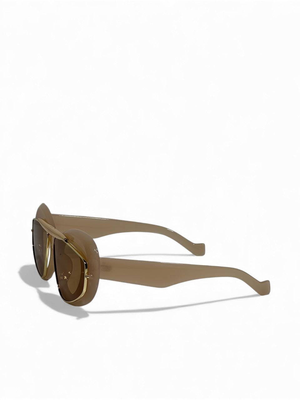 Oversized Retro Shield Sunglasses 🤎✨ Bold Futuristic Street Style