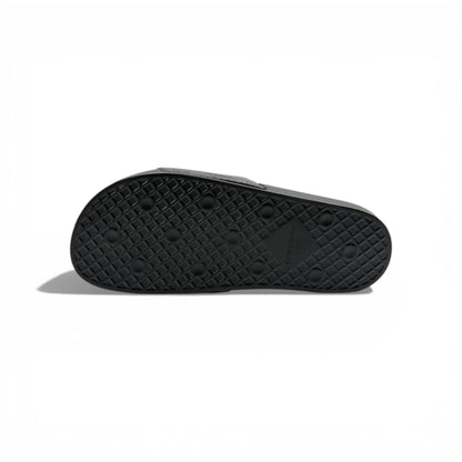 🖤 Louis Vuitton Embossed Slides – Black Luxe Edition ✨