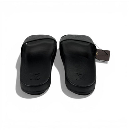 🖤 Louis Vuitton Embossed Slides – Black Luxe Edition ✨