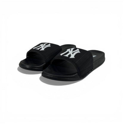⚾ New York Yankees Black Slides – Classic Logo Edition 🖤🤍