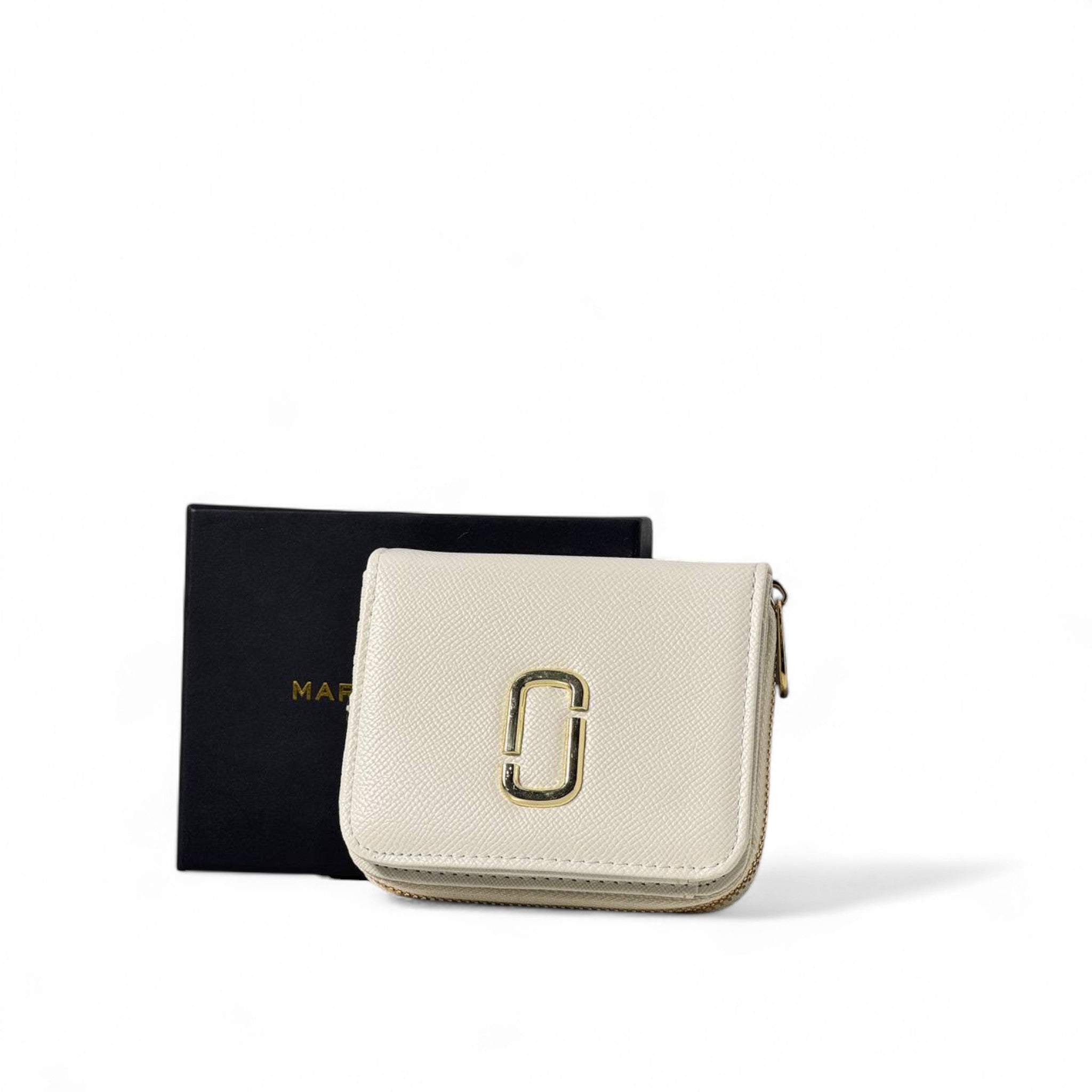 🖤 Marc Jacobs Black Saffiano Leather Zip Wallet