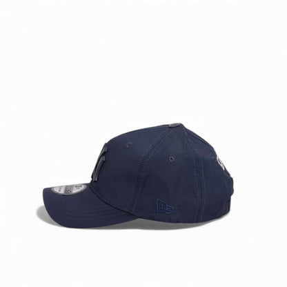 🧢 New York Yankees Midnight Navy Gloss Logo Cap – Premium Edition