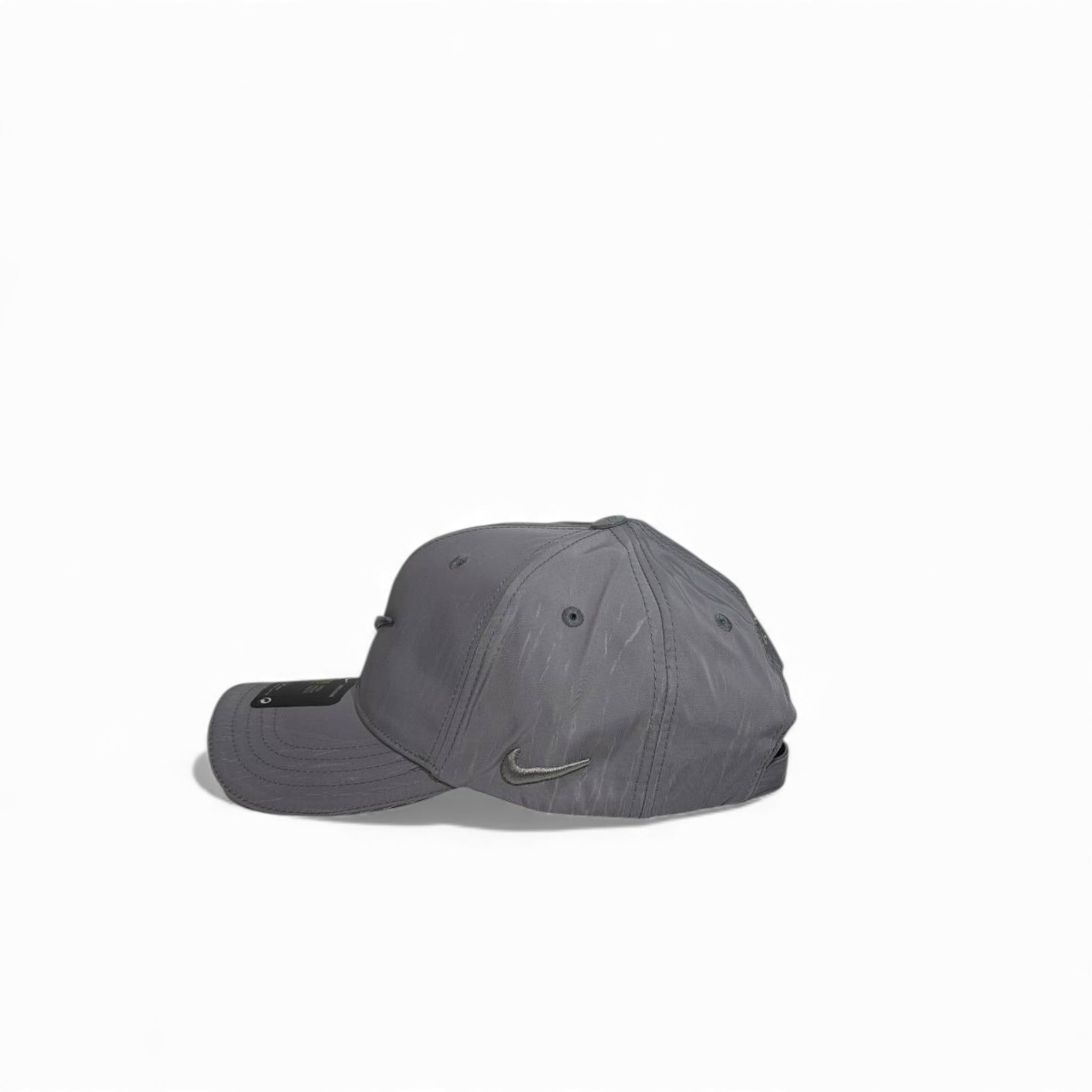 🧢 Nike Grey Essential Sports Cap – AeroBill Performance Edition